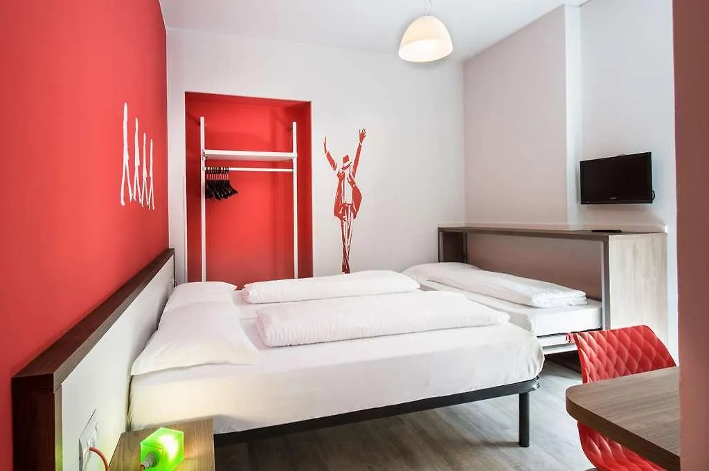 Hotel Nologo Genoa Italy